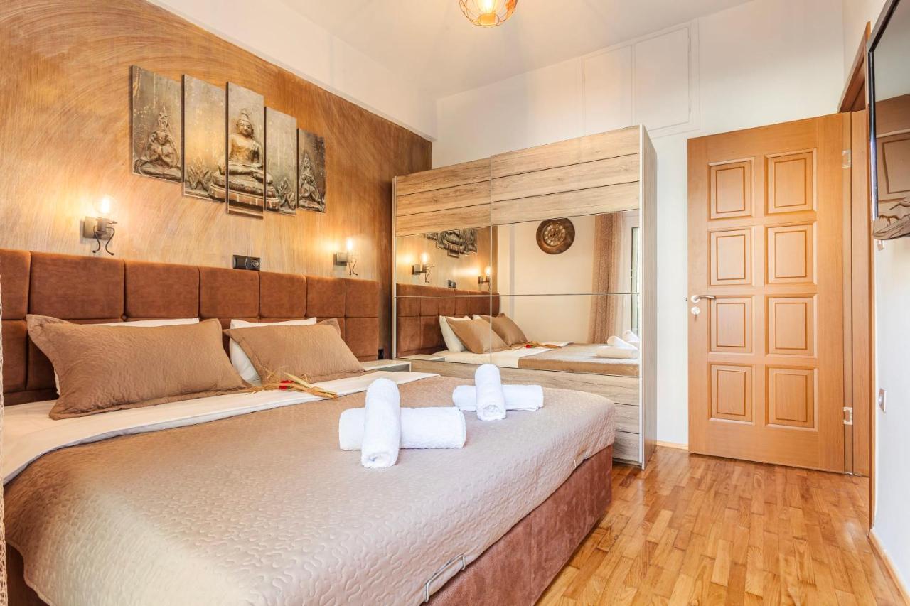 Cuckoo'S Nest - Kalamata City Centre Luxury Exterior foto